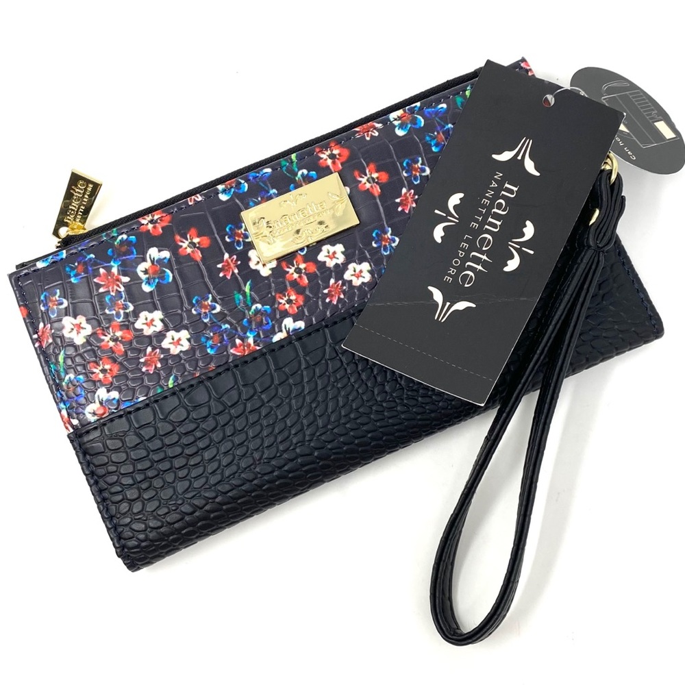 Nanette Lepore Floral Wallet wristlet NWT $38 - Picture 3 of 9